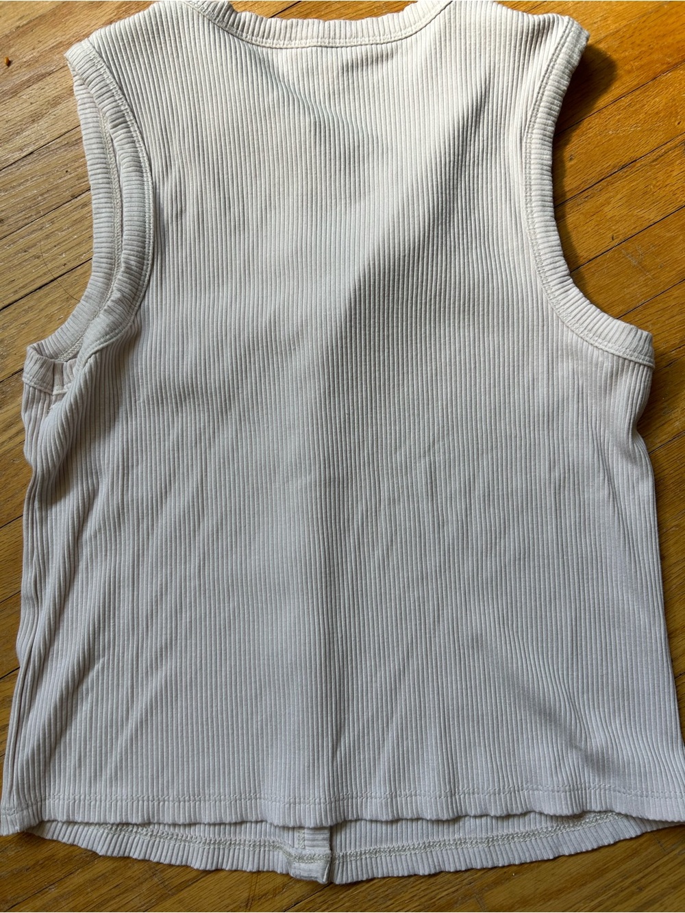 Reitmans Cream Ribbed Button-Front Tank - Picture 2 of 4